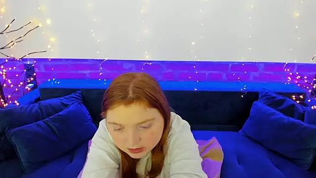 KattyRose8 online show from December 3, 7:27 pm