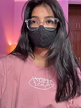 Neha18 online show from June 28, 4:24 pm