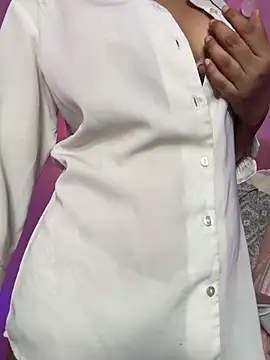 Neha18 online show from June 24, 6:18 pm