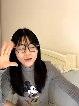 Ella-A9 online show from November 2, 3:59 pm