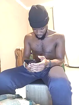 Snapshot of smith_lolah chatting on October 11, 10:45 pm smith lolah online show from October 11, 10:45 pm