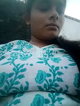 Snapshot of Hot_siiii chatting on September 24, 12:04 pm Hot siiii online show from September 24, 12:04 pm