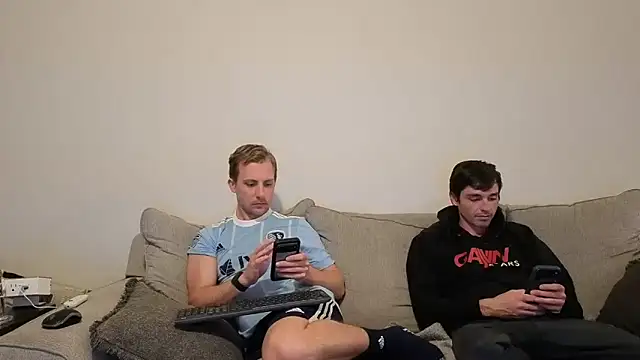 Drakerileyxxx online show from March 29, 2:43 am