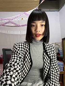 andymi1 online show from October 24, 2:29 am