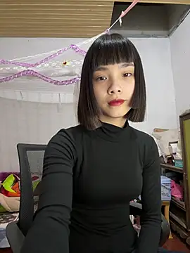 andymi1 online show from May 2, 1:14 pm