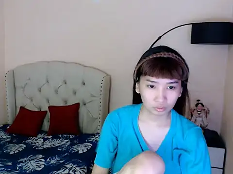 ShantalFoxxy  online show from July 5, 3:13 am