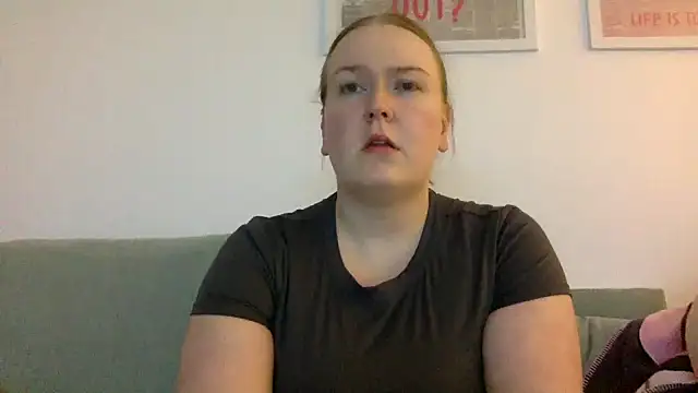 gracelovesxx online show from March 1, 10:31 pm