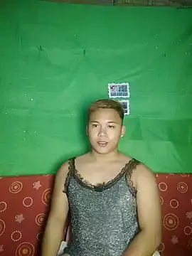 bigcock cummer online show from May 2, 3:32 am