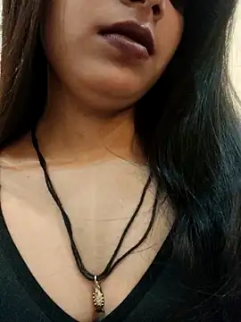 Maahhii 2 online show from October 24, 10:06 pm