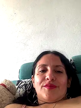 Snapshot of kataleya_29 chatting on September 10, 4:40 pm kataleya 29 online show from September 10, 4:40 pm