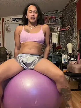 TranSexualJade95 online show from June 18, 9:14 am