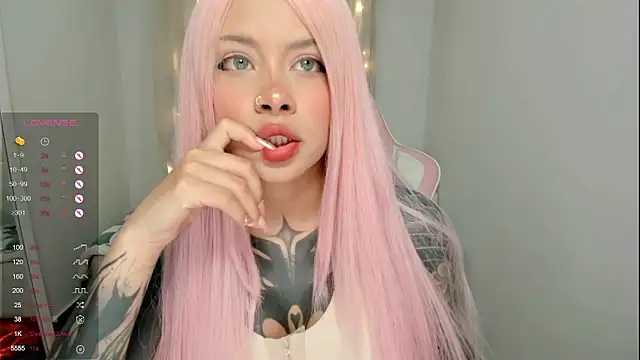 AlinaLukyanova online show from February 14, 4:14 am