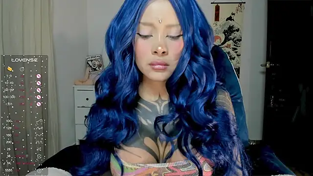AlinaLukyanova online show from May 3, 4:38 am