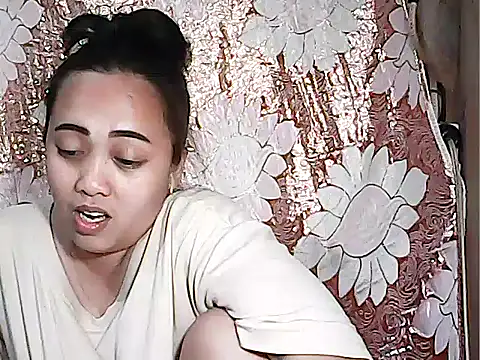 Snapshot of Pinay_Chubby20 chatting on October 11, 12:19 pm Pinay Chubby20 online show from October 11, 12:19 pm