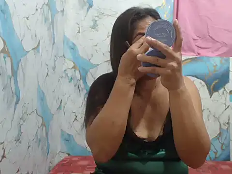 Juicy 69xx online show from June 15, 12:38 pm