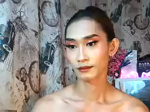 youarea dreamer online show from November 3, 7:07 pm