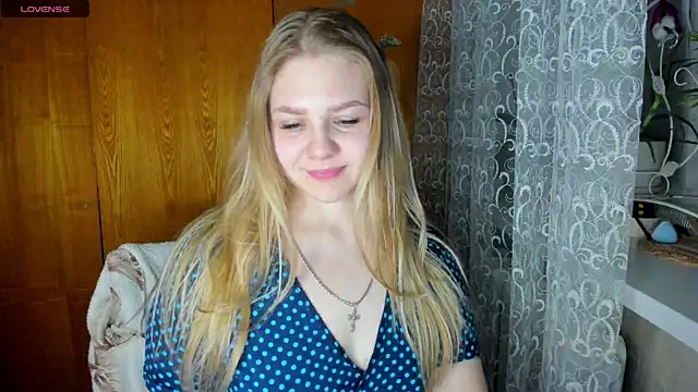 AlinaMors online show from December 3, 10:01 pm