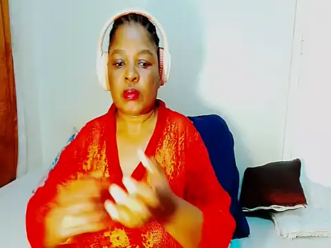 Love-Racheal75 online show from June 29, 2:28 pm