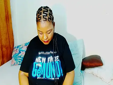Love-Racheal75 online show from July 19, 4:37 am