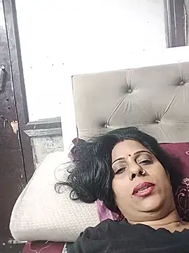 Soniya Roy online show from July 14, 2:11 pm