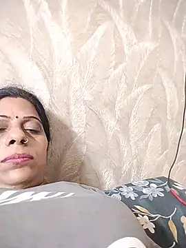 Soniya Roy online show from July 17, 3:22 am