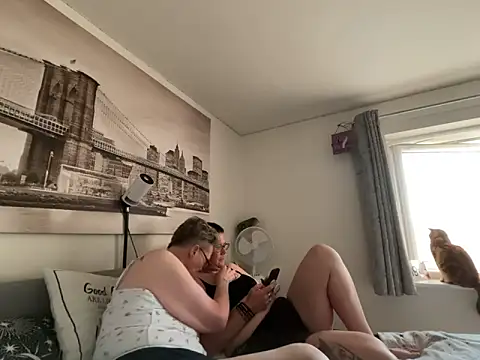 Curvy-Jinx online show from June 9, 7:46 pm