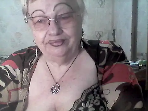 NatalieNorth online show from July 13, 10:10 pm