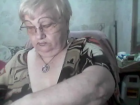 NatalieNorth online show from July 28, 7:50 pm