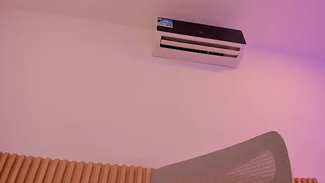 OliviaSweett online show from June 30, 5:56 pm