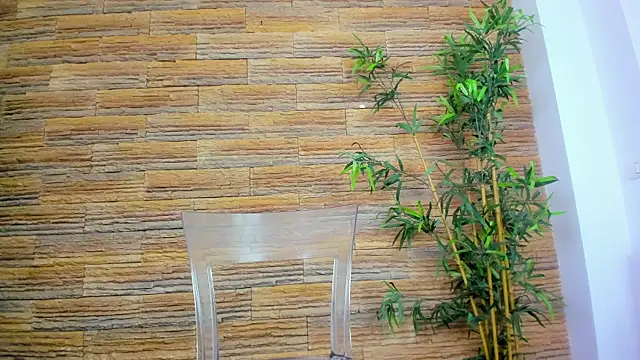 Cupcake Izzy online show from December 5, 6:02 am