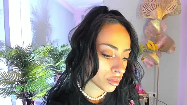 Cupcake Izzy online show from June 29, 6:51 pm