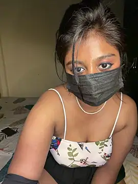 Snapshot of missneha61 chatting on October 27, 10:26 pm missneha61 online show from October 27, 10:26 pm