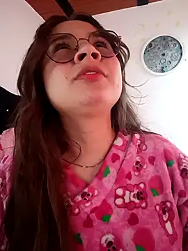 Isa Acosta online show from April 29, 7:19 pm