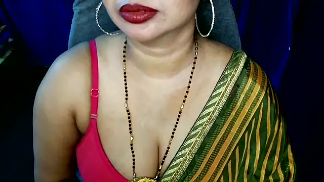 QUEEN SAKHI- online show from May 2, 3:48 pm