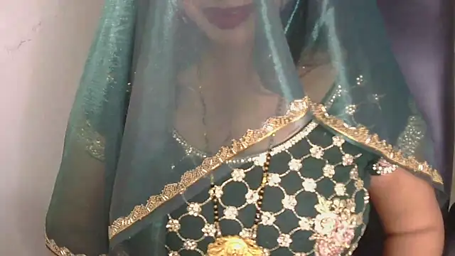 QUEEN SAKHI- online show from November 2, 9:45 am