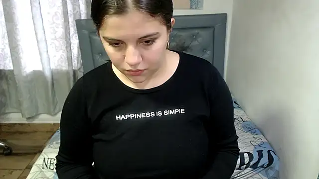 sarah aguilar online show from April 28, 2:54 pm