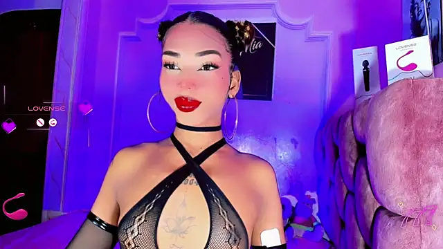 LADY-HOT-SEXY- online show from June 13, 3:04 am