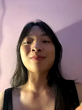 Phayphay77 online show from October 31, 1:15 pm