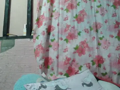 charmer28 online show from June 15, 8:42 pm
