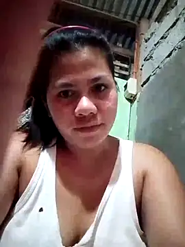 Snapshot of phoenix_1994 chatting on September 13, 8:17 pm phoenix 1994 online show from September 13, 8:17 pm