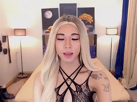 PreciousAmore online show from November 14, 10:48 am