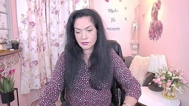 MyLovOne online show from December 2, 1:57 pm