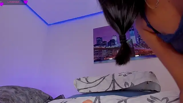 eva rain  online show from October 3, 5:23 am