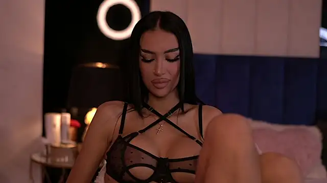 KimNatty online show from November 7, 3:28 pm