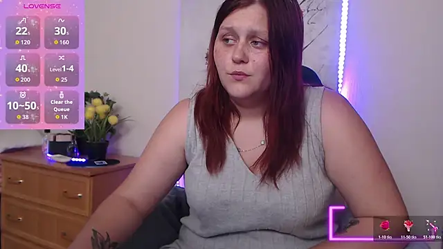 Alisawoods  online show from June 30, 12:37 pm