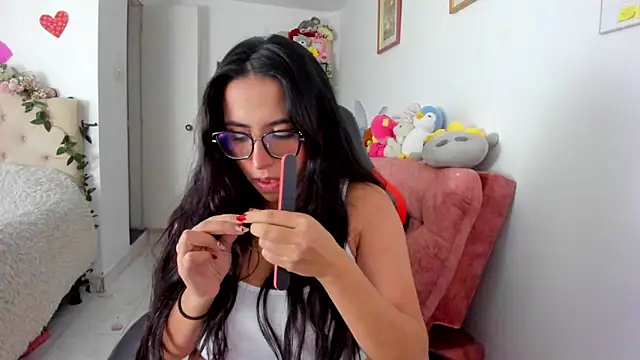 Katie bell online show from September 16, 2:08 am