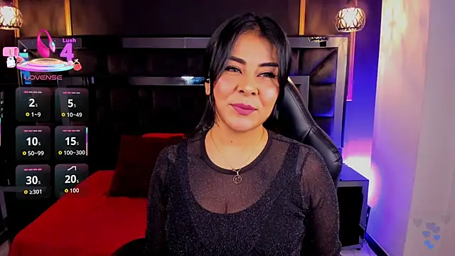 Aniajoness  online show from April 30, 4:18 am