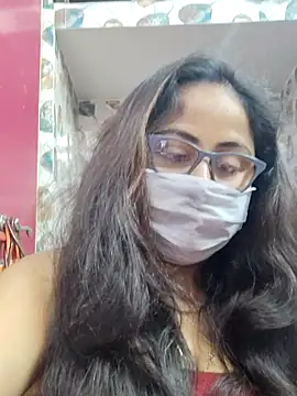 nisha 1110 online show from February 2, 7:35 pm