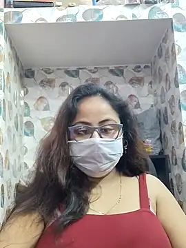 nisha 1110 online show from February 3, 2:11 pm