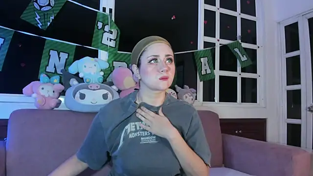 harimoon1 online show from July 6, 3:23 am